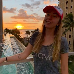 Meet your Posher, Raphaella